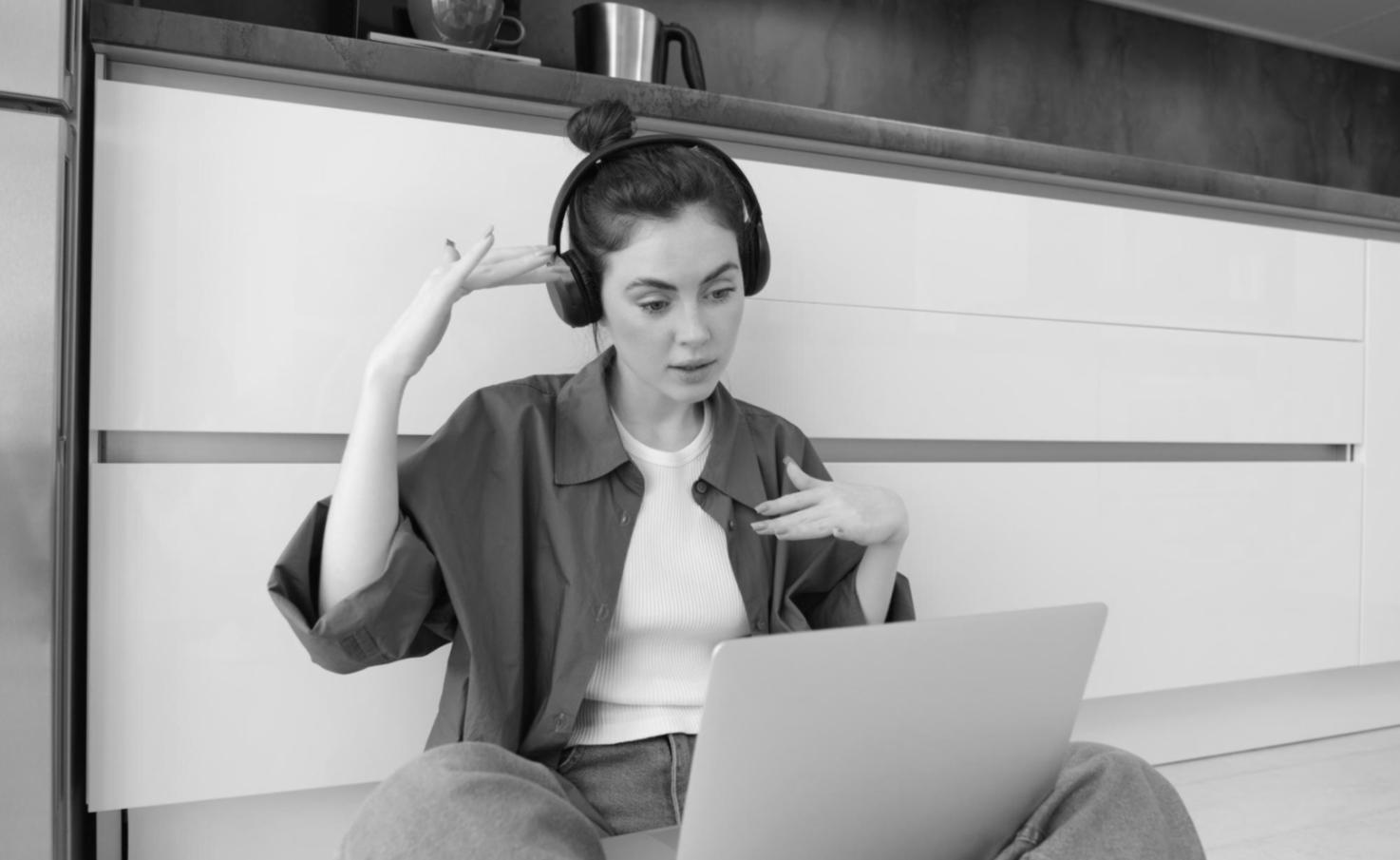 Finance professionals in training workshop